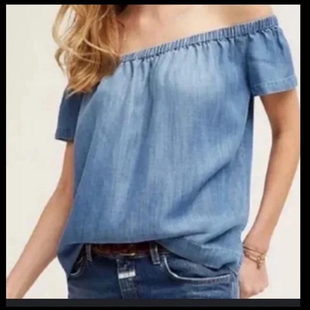 Anthropologie Cloth & Stone Blouse Blue Chambray Off Shoulder Top Size Small